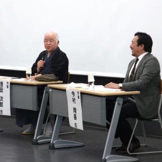 １２月２５日（日）全国大学ビブリオバトルで浅田次郎先生とトークセッションを行いました 写真4